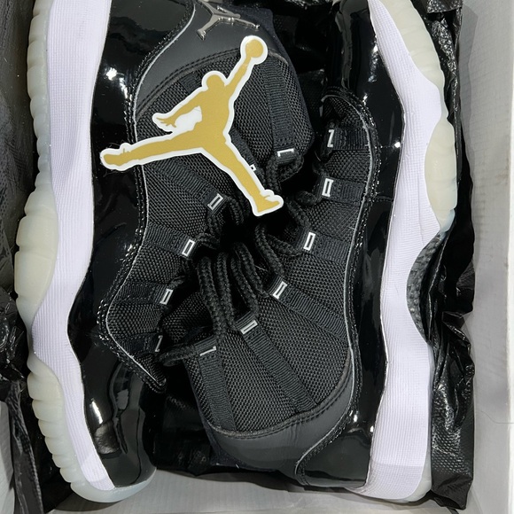 AIR JORDAN 11 RETRO GS "Jubilee - 25th Anniversary" - Picture 5 of 5